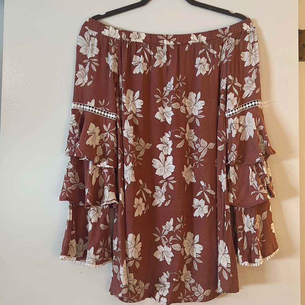 Tobi Dusty Rose Floral Long Sleeve Strapless Dress Size S